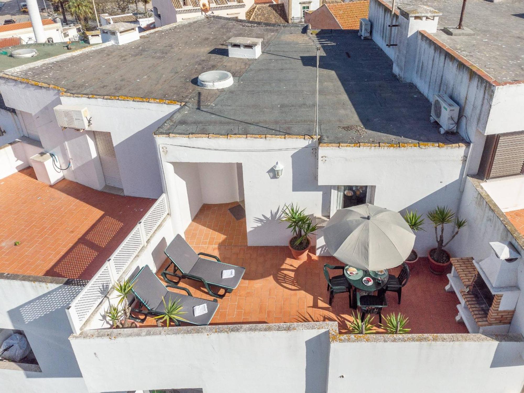 Lena'S Beach House By Hellovacations Албуфейра Экстерьер фото